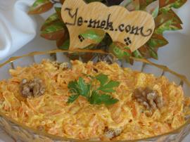 Cevizli Yoğurtlu Havuç Salatası