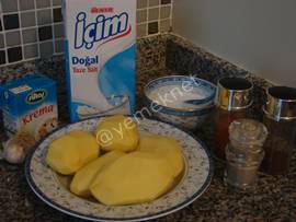 Kremalı Fırında Patates