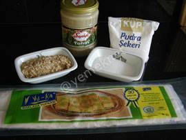 Tahinli Cevizli Tatlı (Baklavalık Yufka İle)