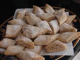 Tahinli Cevizli Tatlı (Baklavalık Yufka İle)