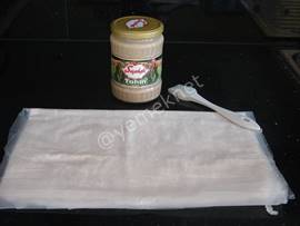 Tahinli Cevizli Tatlı (Baklavalık Yufka İle)