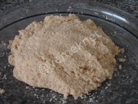 Bulgur Köftesi (Yoğurt Soslu)