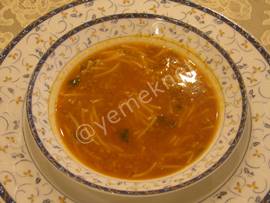Kıymalı Tel Şehriye Çorbası