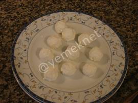 Renkli Peynir Topları