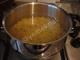 Peynirli Fırında Makarna