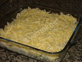 Peynirli Fırında Makarna