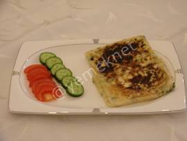 Peynirli Gözleme (Hazır Yufka ile)