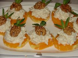 Kerevizli Portakal Kanepeleri (Kereviz Salatası)