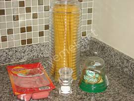 Spagetti Çubuklarında Sosisli Makarna