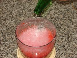 Çilekli Kokteyl İçeceği