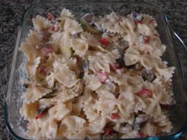 Fırında Sebzeli Fiyonk Makarna