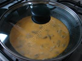 Kremalı Mantarlı Omlet