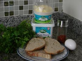 Maydanozlu Ekmek Dilimleri