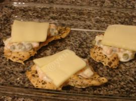 Tavuk Yatağında Soslu Garnitür