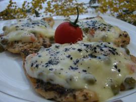 Tavuk Yatağında Soslu Garnitür