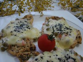 Tavuk Yatağında Soslu Garnitür