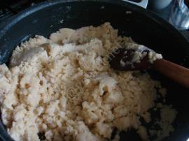 Fıstıklı Un Helvası