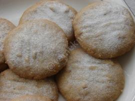 Krem Şantili Kurabiye