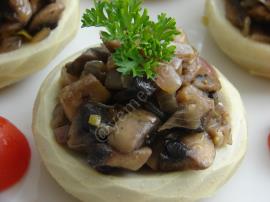 Mantarlı Enginar Dolması (Zeytinyağlı)