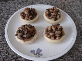 Mantarlı Enginar Dolması (Zeytinyağlı)