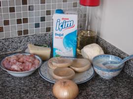 Beşamel Soslu Tavuklu Enginar