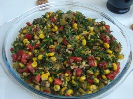 Dereotlu Cevizli Salata