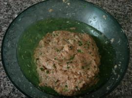 Dip Soslu Tavuk Köftesi