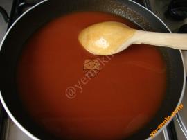 Sausages With Tomato Sauce Recipe