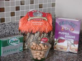 Fındık Dolgulu Misket Kurabiye