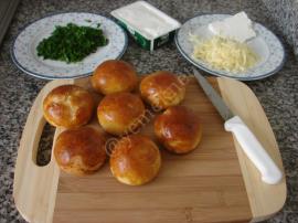 Saçaklı (Sakallı) Poğaça