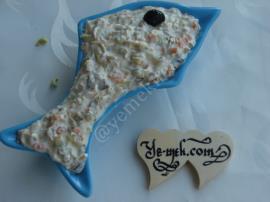 Sebzeli Tavuk Salatası (Dukan Usulü)