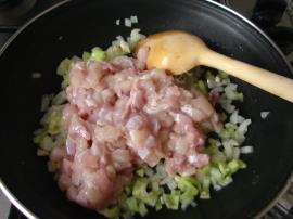 Tavuklu Mantar Dolması