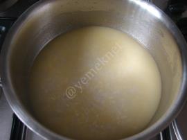 Bademli, Kuş Üzümlü Pilav