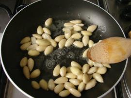 Bademli, Kuş Üzümlü Pilav