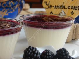 Böğürtlenli Muhallebi