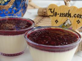 Böğürtlenli Muhallebi