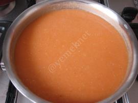 Kolay Ezogelin Çorbası