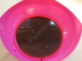 Ekşi Karadut Şurubu