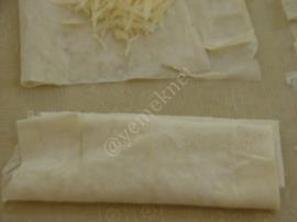 Peynirli Bohça Böreği (Hazır Yufka İle)