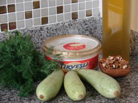 Cevizli Kabak Salatası