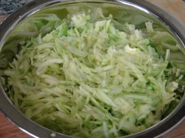 Cevizli Kabak Salatası