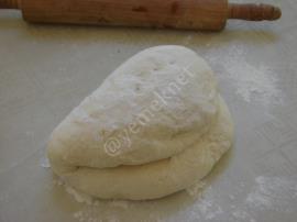 Patlıcanlı Çarşaf Böreği