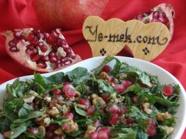 Narlı Ispanak Salatası