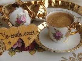 Sütlü Türk Kahvesi