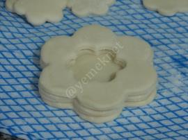 Krema Dolgulu Milföyler