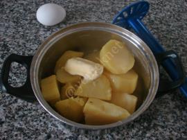Pofuduk Patates Püresi (Düşes Patates)