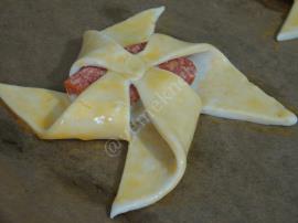 Rüzgar Gülü Böreği