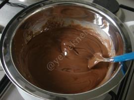 Çikolatalı Mısır Gevrekli Kurabiye