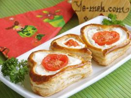 Puff Pastry Hearts With Labneh Recipe