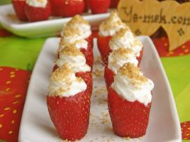 Bisküvili Şantili Çilek